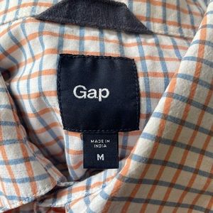 Men’s Gap Long Sleeve Button Down
